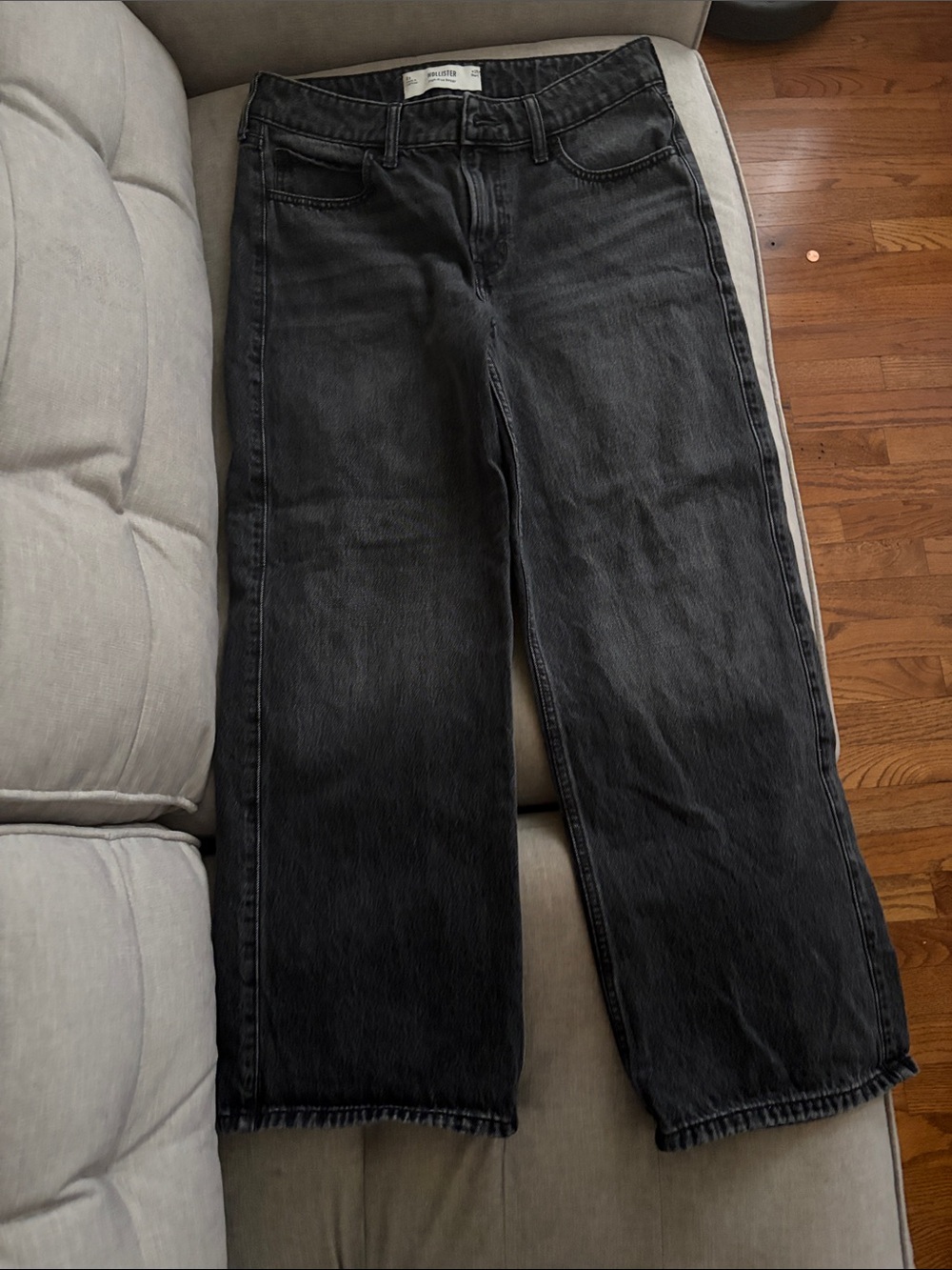 Hollister Black Wide-Leg Women's Jeans Short